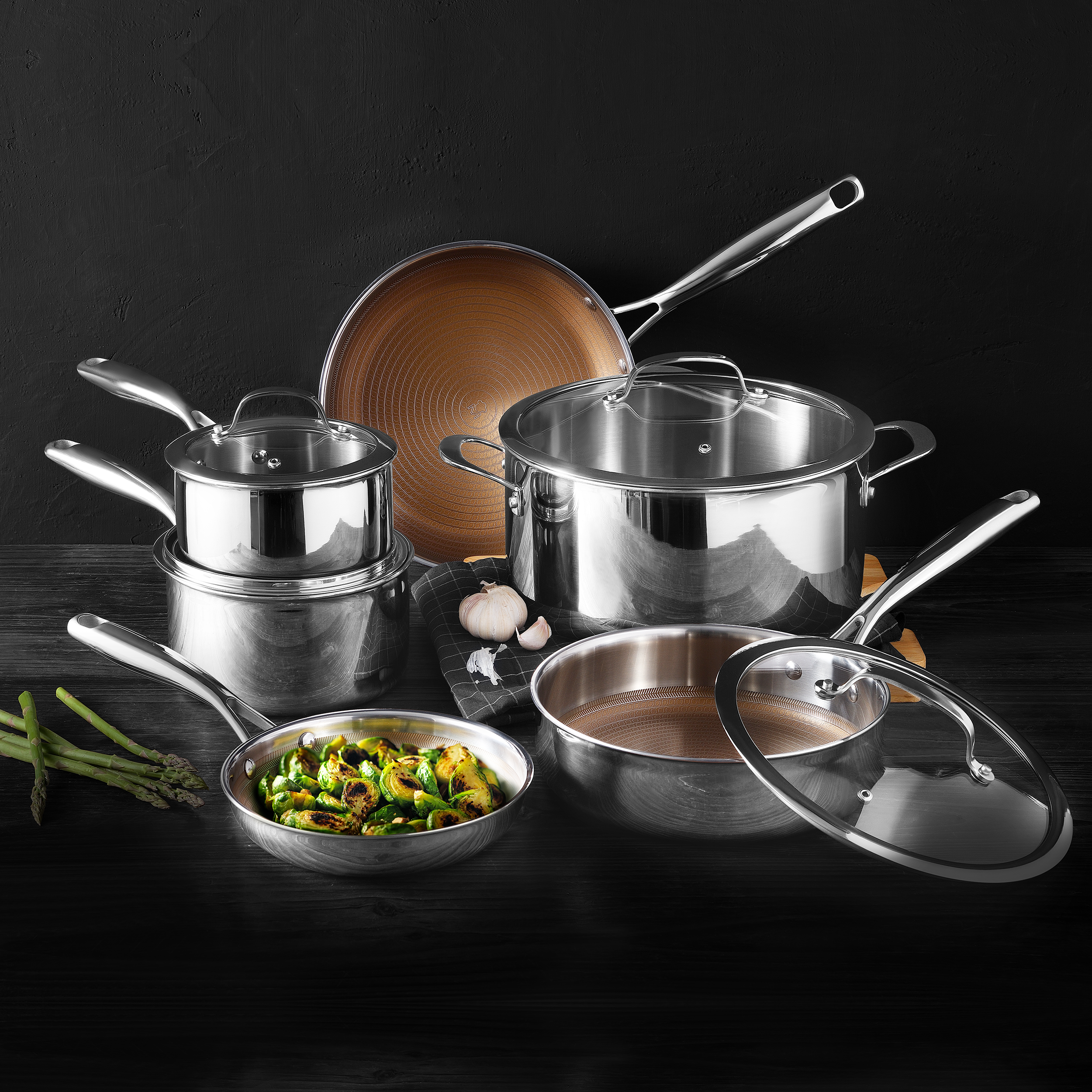 MasterPRO Giro by 3 qt Triply Clad Covered Saute Pan w/ Etched Non Stick Interior & Vented Glass Lid MPUS10163-STSMS