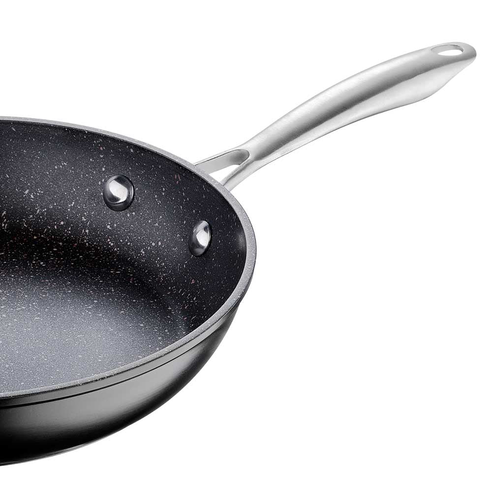 Vital by MasterPRO - 9.5" Forged Aluminum Titanium-Reinforced Non Stick Fry Pan